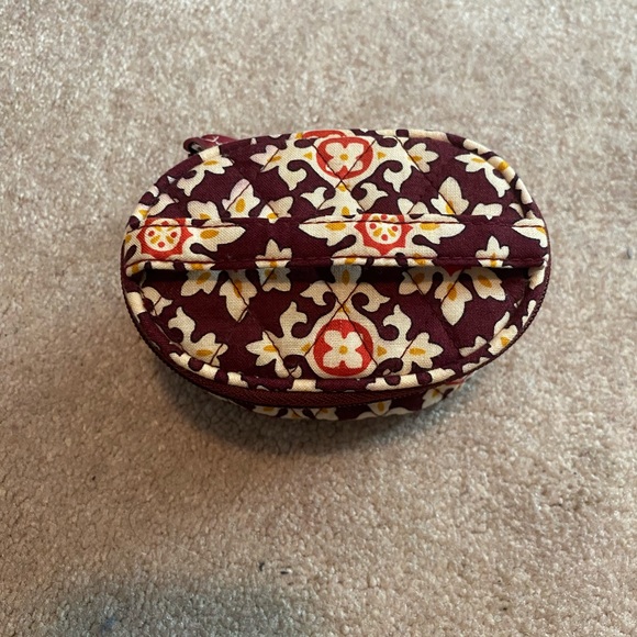 Vera Bradley small round cosmetic bag - Picture 4 of 5